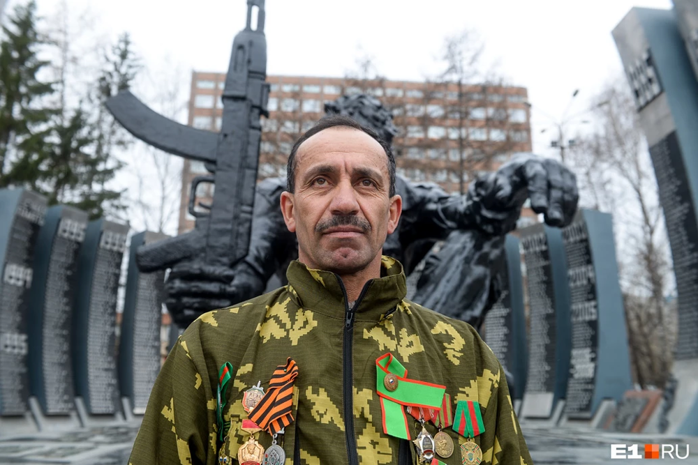 Герой-таджик получил гражданство России спустя 15 лет ожидания
