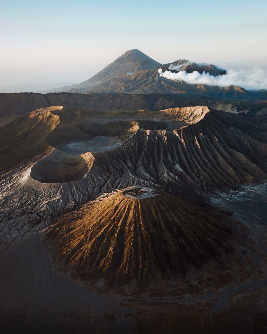 13. Гора Бромо, вулкан в Индонезии