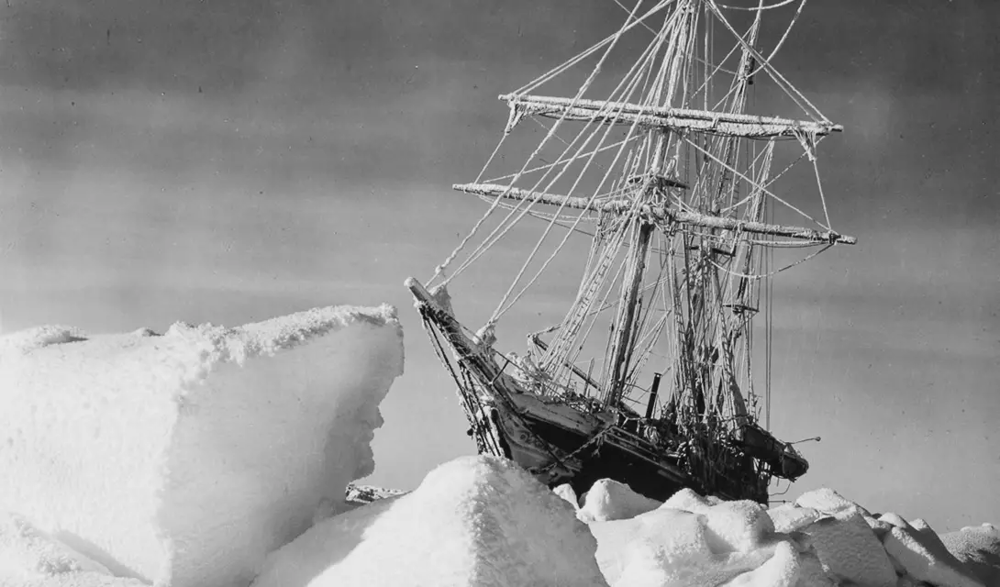 19. Навсегда застрявший в антарктических льдах корабль "Эндьюранс", 1915 год