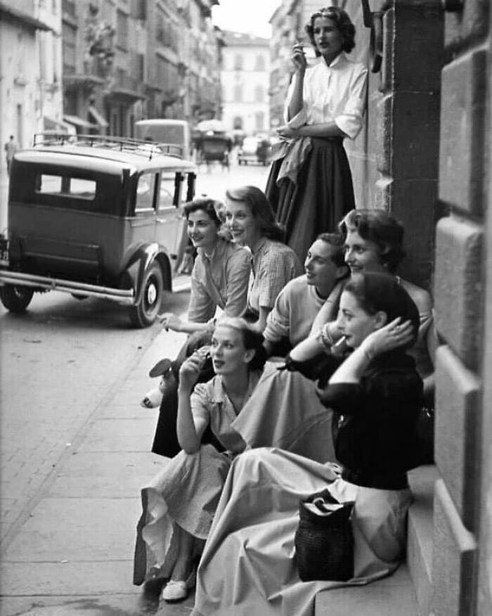 29. Модели на перекуре. Италия, 1950 год