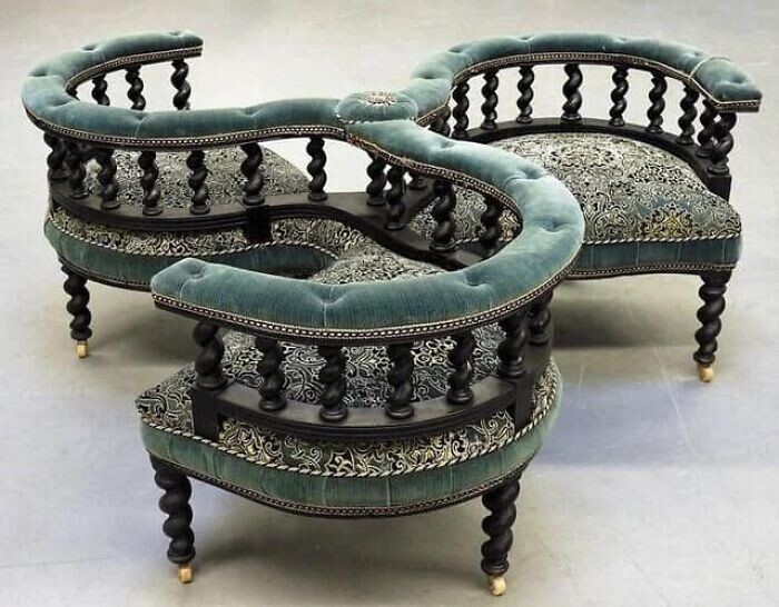 13. Викторианский стул для беседы, Европа, XIX век
