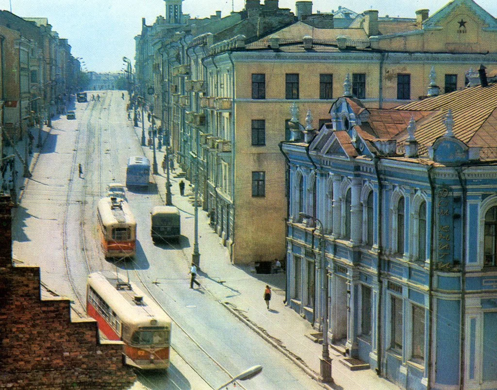 Ее продолжение на ул. Большая Советская тоже было разобрано.