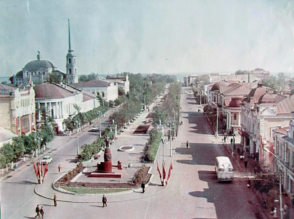 Мичуринск Тамбовской области, улица Советская, 1970 год.