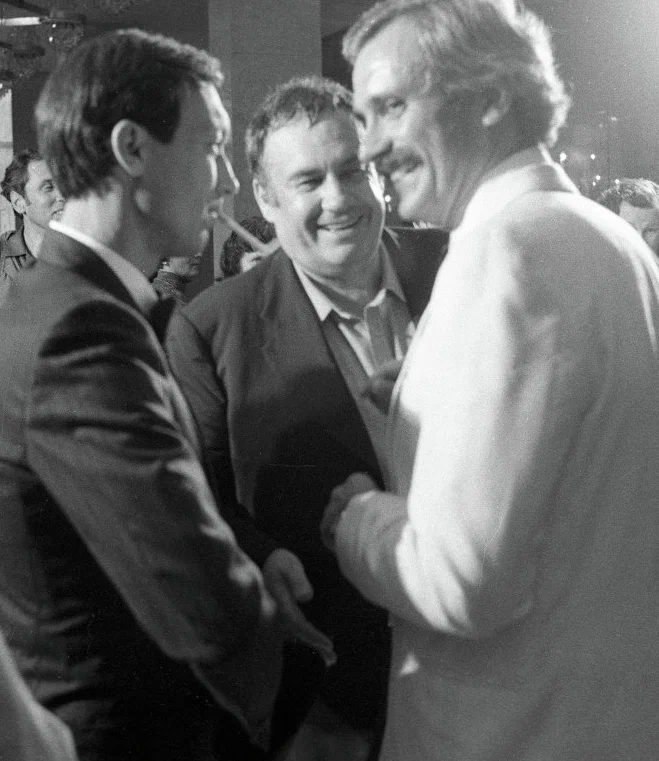 Олег Янковский, Эльдар Рязанов и Никита Михалков во время проведения XIII Московского международного кинофестиваля, 1983 год