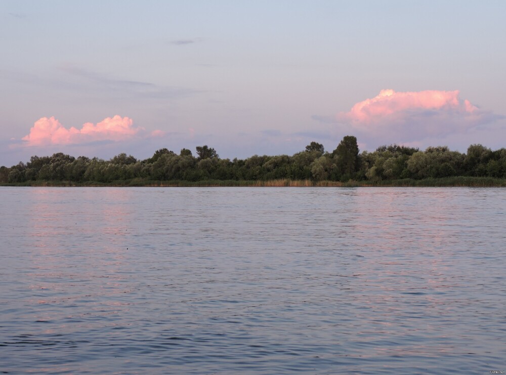 Река Дон: вечер посередине лета