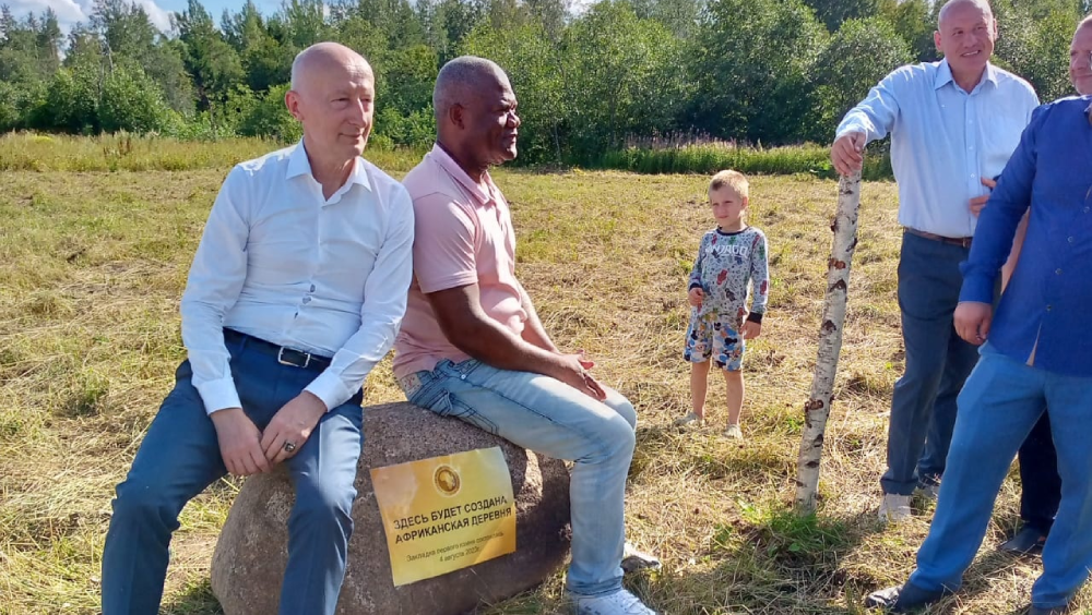 Для африканских фермеров в России планируют построить 30 деревень