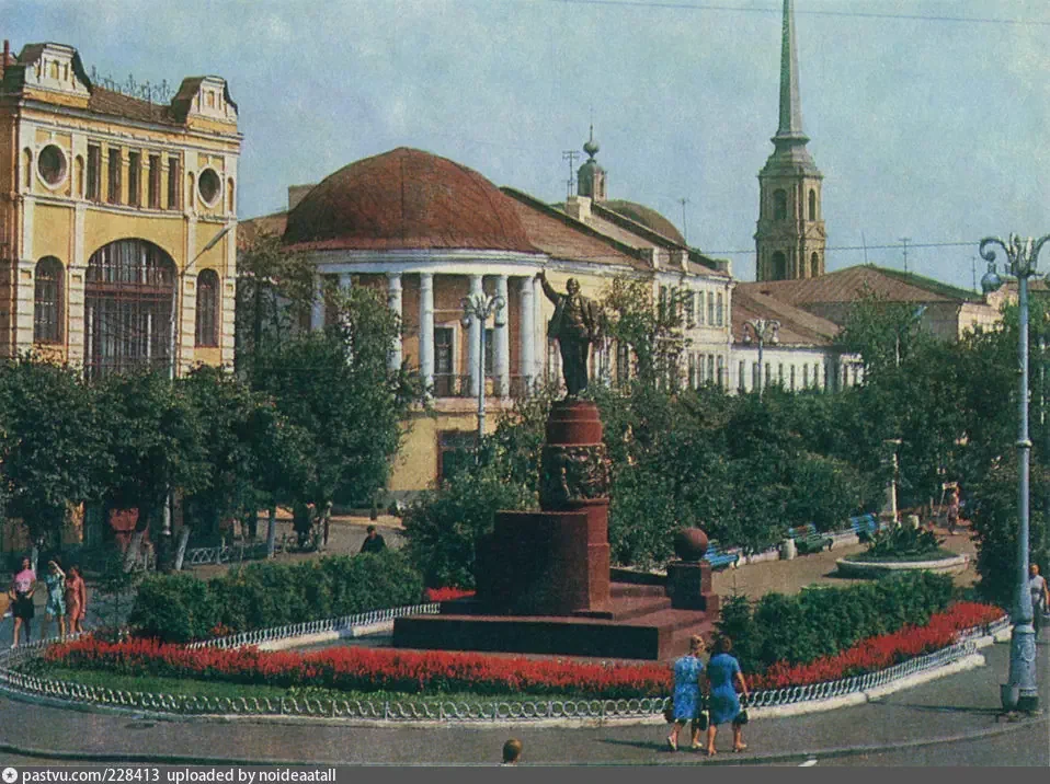 Мичуринск, Тамбовская область, площадь Ленина, 1970-1973 годы.