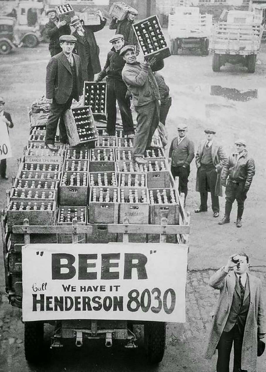  Торговцы готовятся к отмене сухого закона в Огайо. США, 1933 год