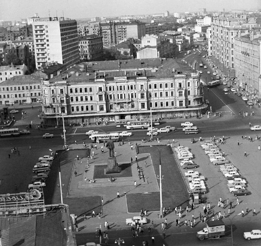  Площадь Маяковского в Москве, 1966 год