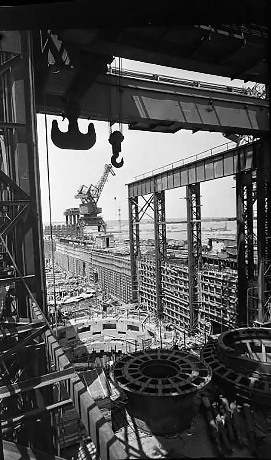 Строительство Каховской ГЭС, 1955 год