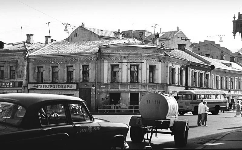 Москва, улица Маросейка и Старосадский переулок, 1950-е годы.