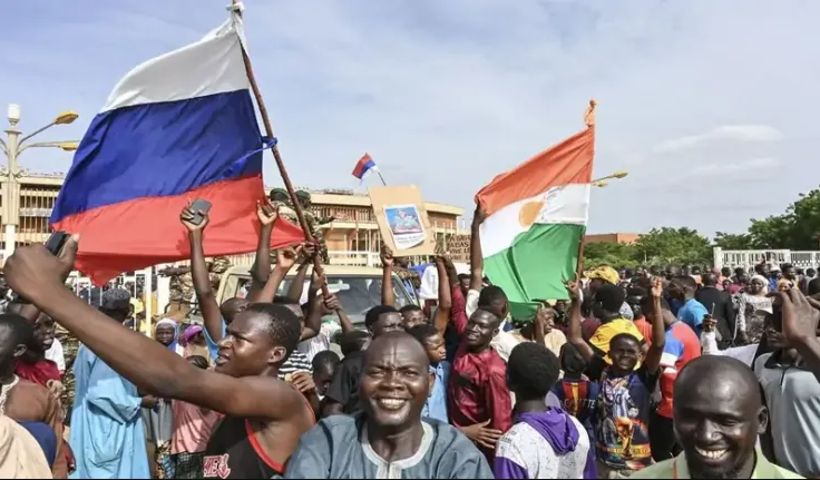 Голос колониальной Франции: «ужасный Вагнер» готовится вырвать Нигер из лап демократии
