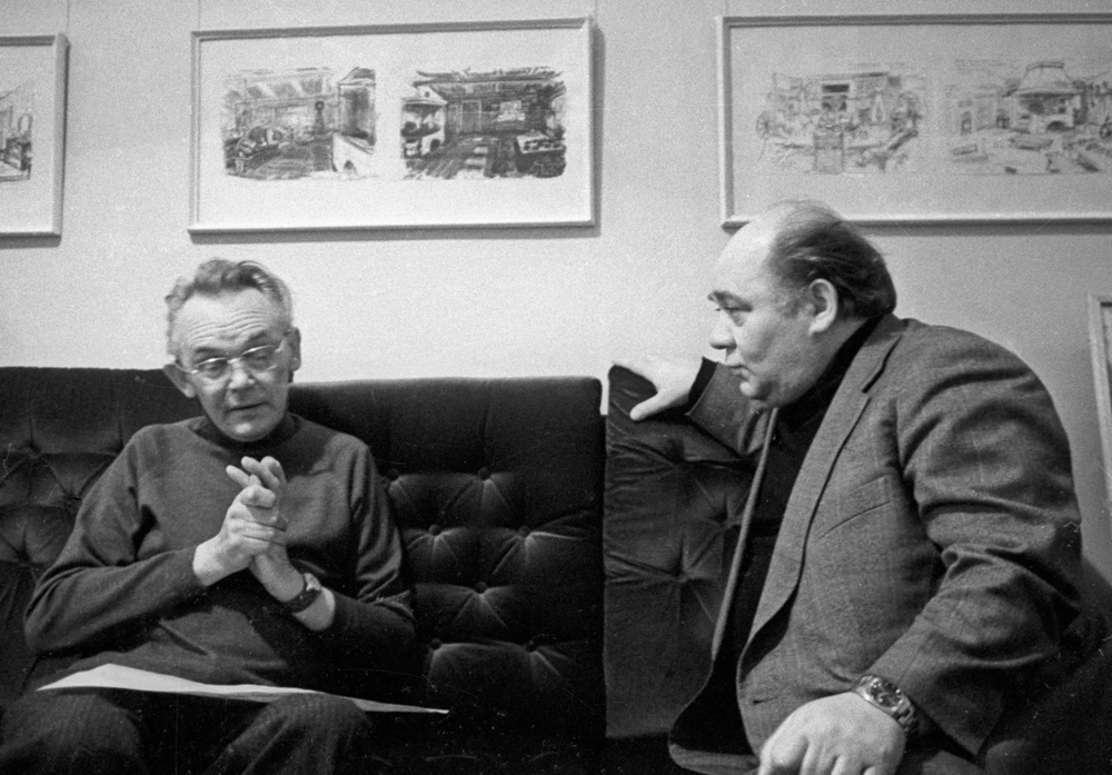 Леонид Гайдай и Евгений Леонов работают над фильмом «За спичками», 1979 год