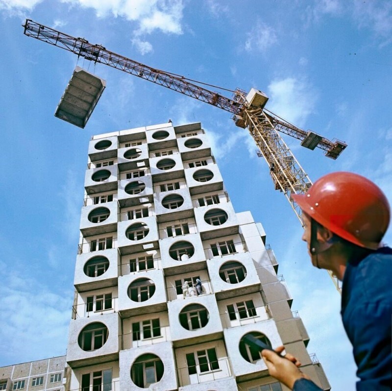 Строится новый жилой дом в Краснодаре, 1985 год