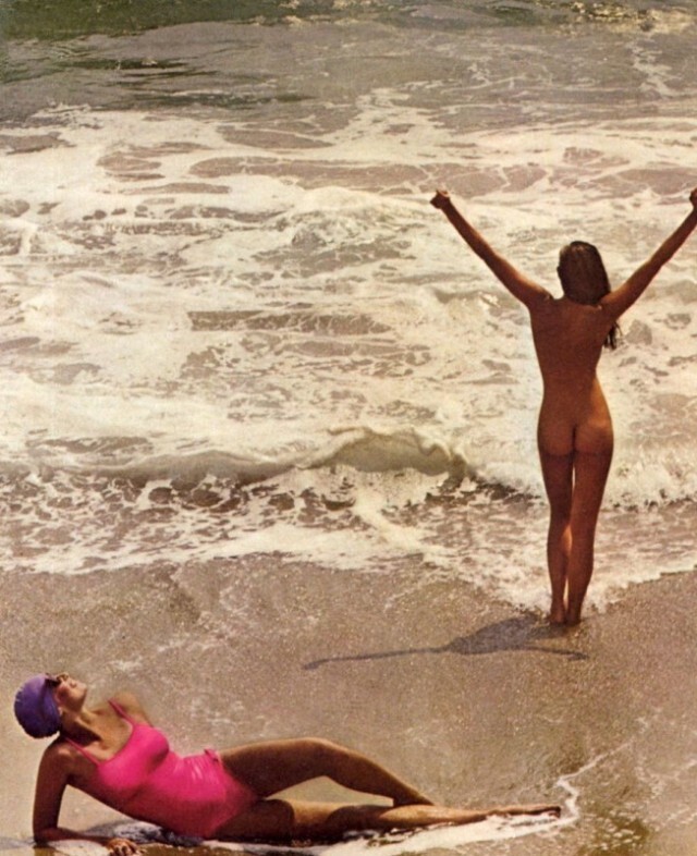 Реклама купальников Robby Len Swimwear Ad (Vogue, 1980) Фото Хельмут Ньютон