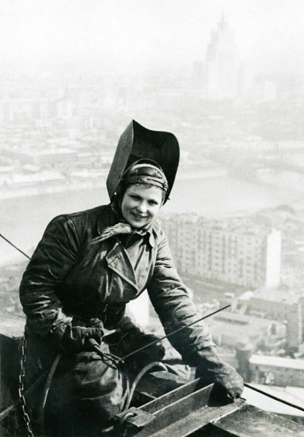 На крыше гостиницы «Украина», СССР, 1953 год