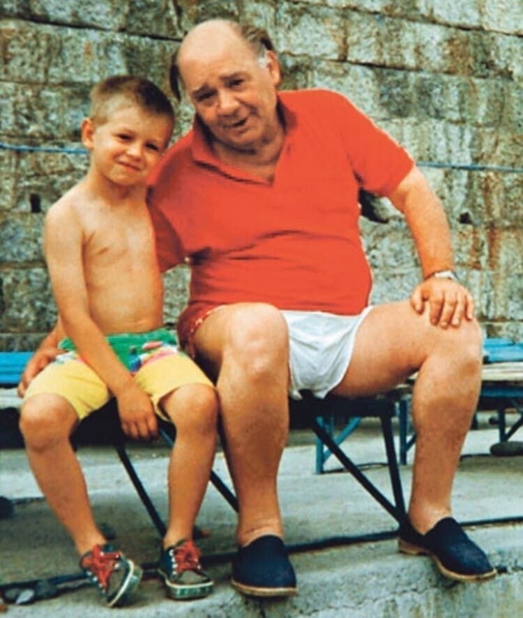 Евгений Леонов с внуком Женей. Начало 90-х