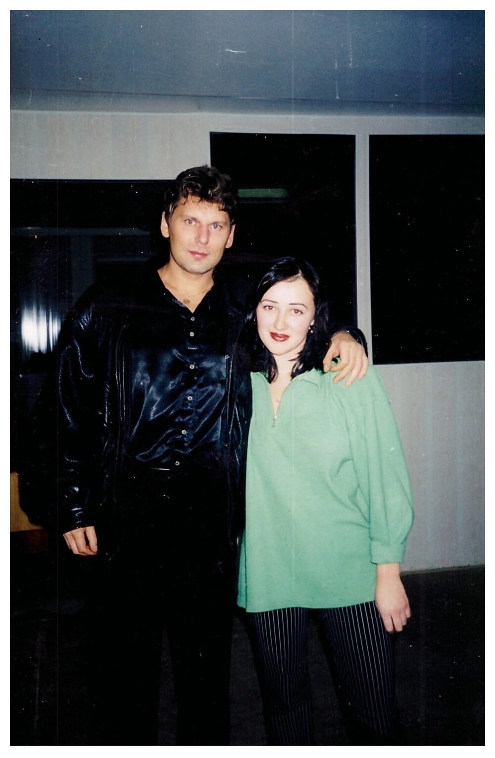 Юрий Хой с дамой. Благовещенск, 1998 год.