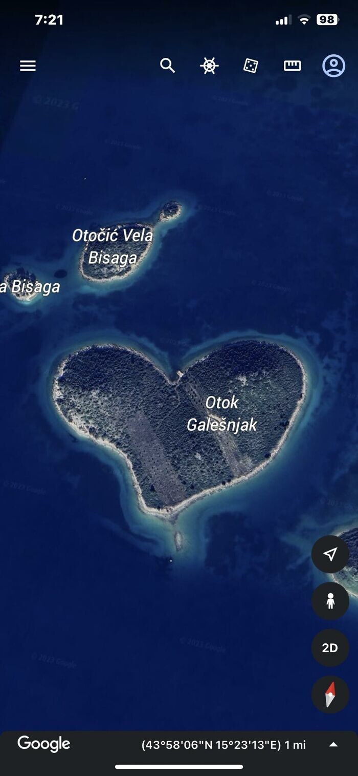 11. Остров в форме сердца — Галешняк, Хорватия