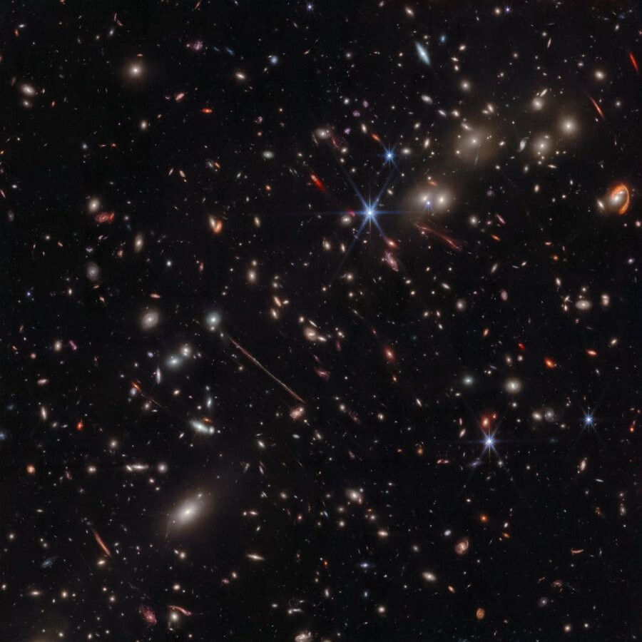 5. Эль-Гордо - удалённое скопление галактик, которое появилось, когда Вселенной было около 6 миллиардов лет