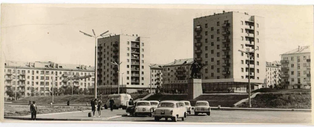 Магнитогорск, Челябинская область, ул. Вокзальная, 1976 год.