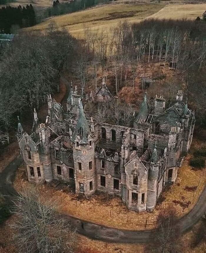 17. Атмосферный старый замок в Шотландии