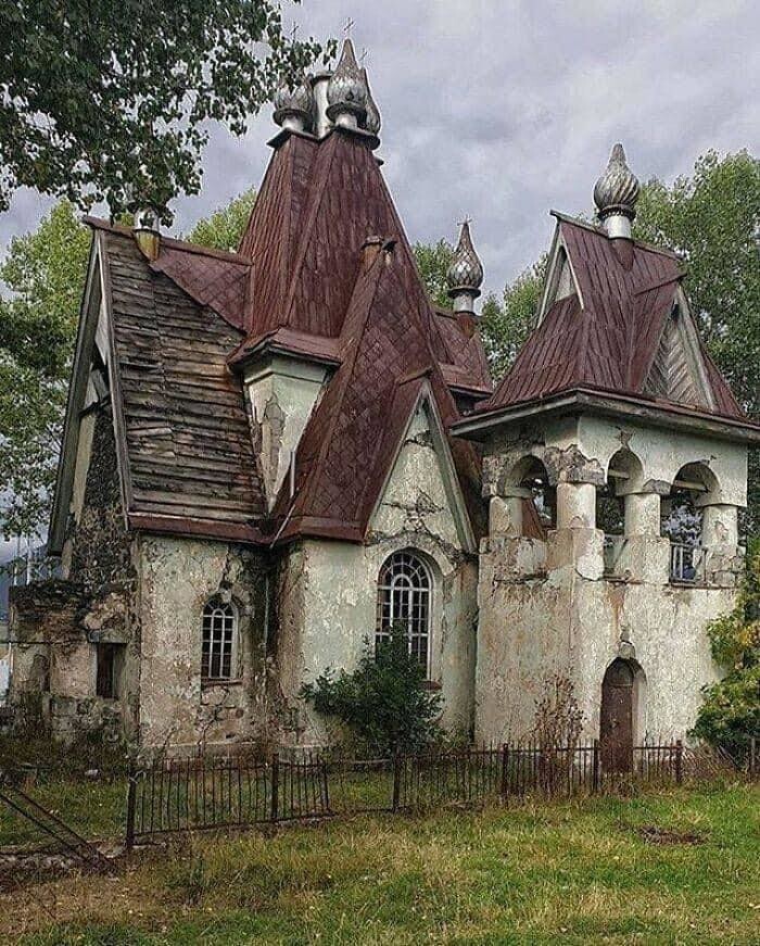 3. Заброшенная православная церковь в Армении