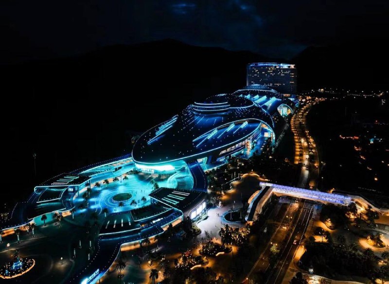 В Китае открылся музей в виде гигантского космического корабля