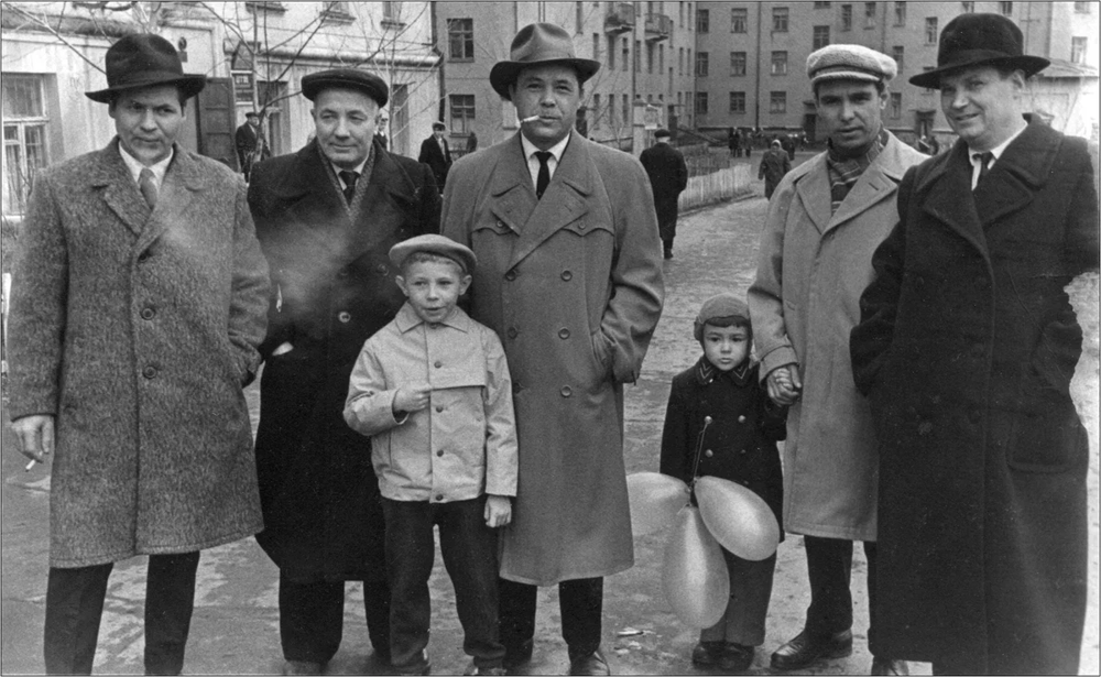 На демонстрация 7 ноября,  1962 год.