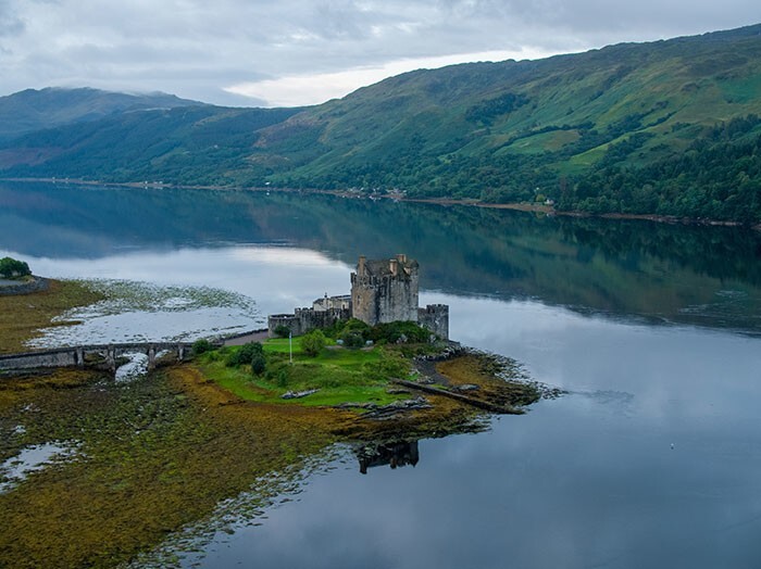 15. В Шотландии более 30 000 озер со словом Loch в названии, и только одно озеро, у которого в названии есть слово Lake