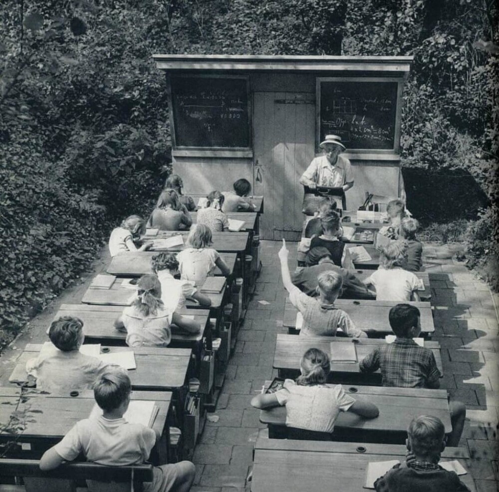 1. Школа под открытым небом в Нидерландах. 1957