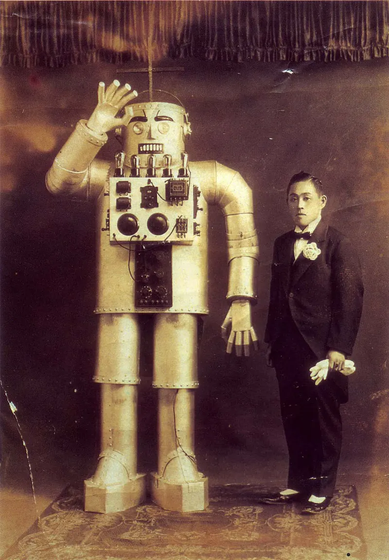 Стальной робот-гуманоид Ясутаро Мицуи (1932 г.) Токио, Япония
