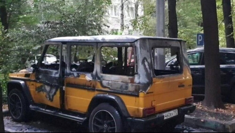 Пьяный москвич попытался угнать «Гелендваген», а когда не получилось, решил его сжечь