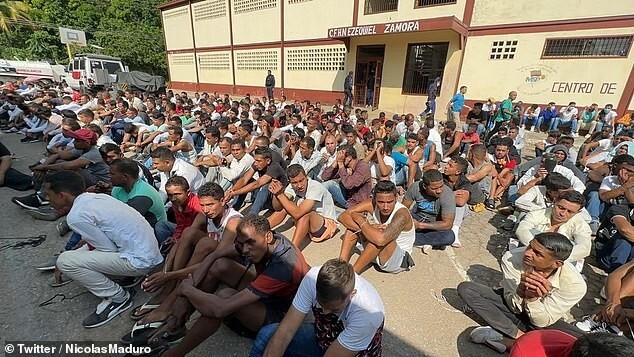 Власти Венесуэлы вырвали тюрьму Токорон из рук преступной группировки