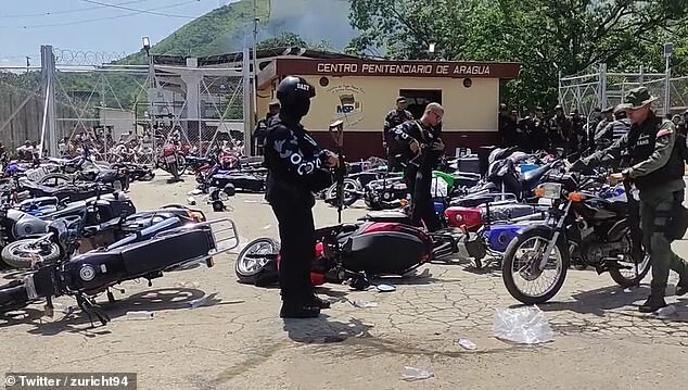 Власти Венесуэлы вырвали тюрьму Токорон из рук преступной группировки