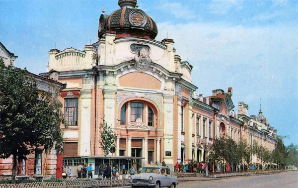 Бийск, Алтайский край, ул. Л. Толстого, ориентировочно около 1971 года.
