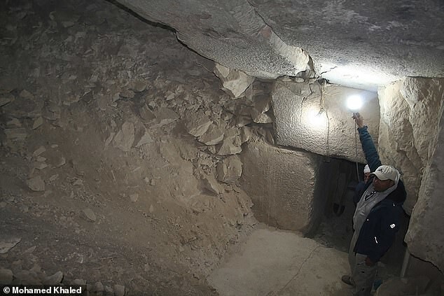 В пирамиде фараона Сахура нашли восемь потайных комнат
