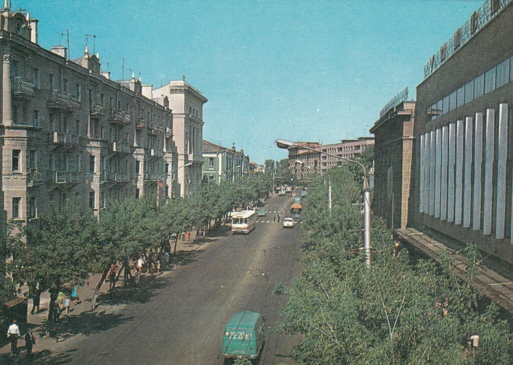 Могилев, Белорусская ССР, ул. Первомайская. В районе 1976 года.