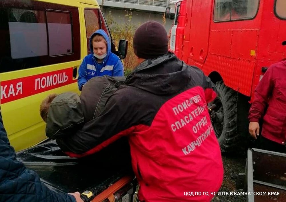 Пьяный тракторист на спор решил пересечь реку и едва не погиб