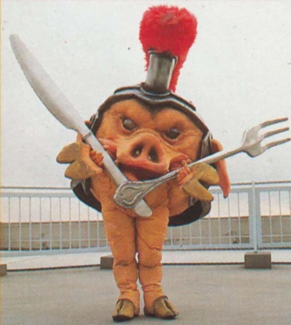 Как выглядели самые нелепые монстры из сериала «Могучие рейнджеры», который был невероятно популярен в 90-х
