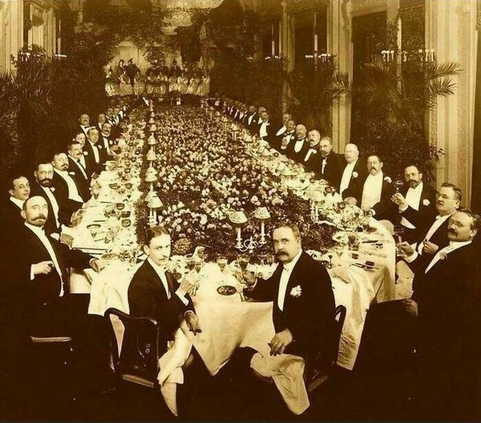 25. Званый ужин в отеле «Астор» в Нью-Йорке, 1904 год