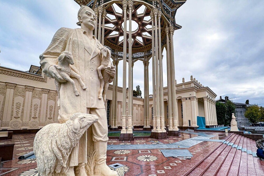 На ВДНХ открылся обновленный павильон Республики Узбекистан