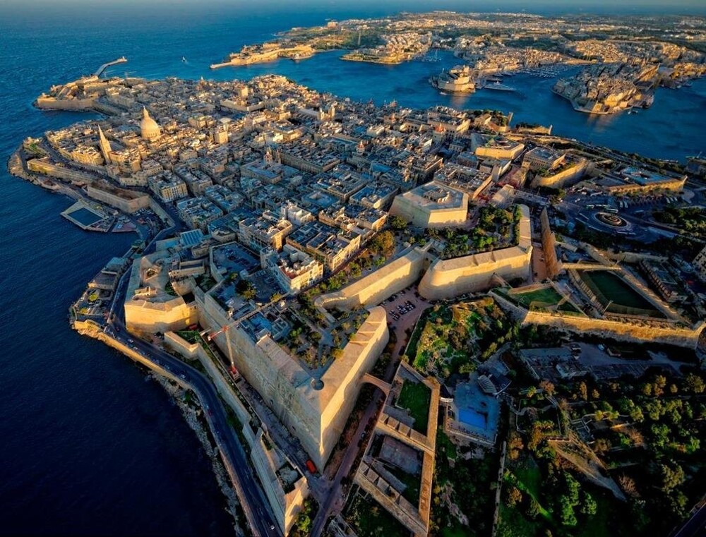 Власти Мальты разрешили 16-летним подросткам баллотироваться в мэры