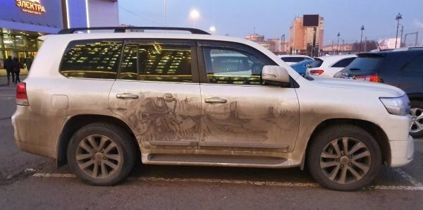 12 доказательств, что рисунки на грязных машинах — тоже искусство