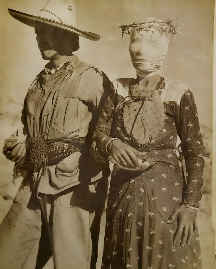 Пара на ярмарке в Мексике, 1940 год