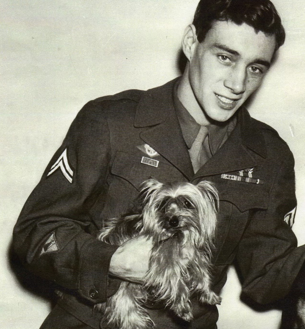Ангел Смоки: собака Второй Мировой войны