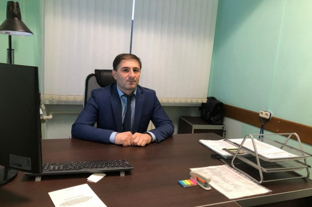 Чиновника из Дагестана задержали за взятки на миллионы рублей