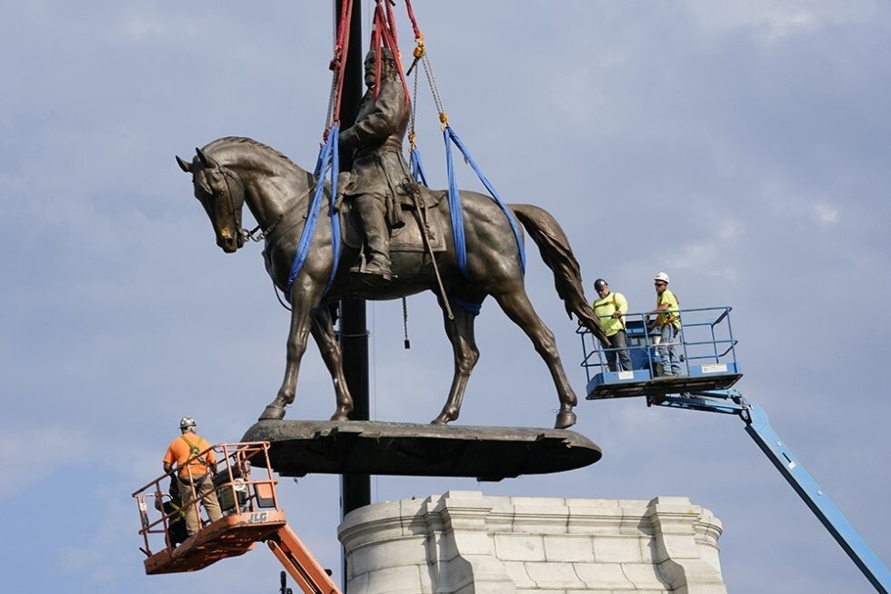 Попилили историю: американцы переплавили в печи памятник главнокомандующему армии Конфедерации генералу Роберту Ли