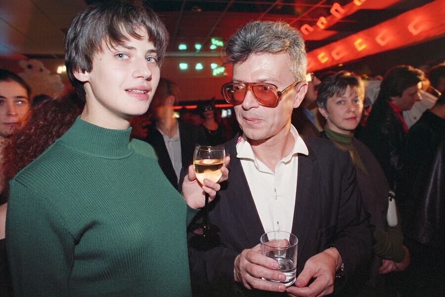 Эдуард Лимонов в ночном клубе «Сохо». Москва, 6 октября 1995 года.