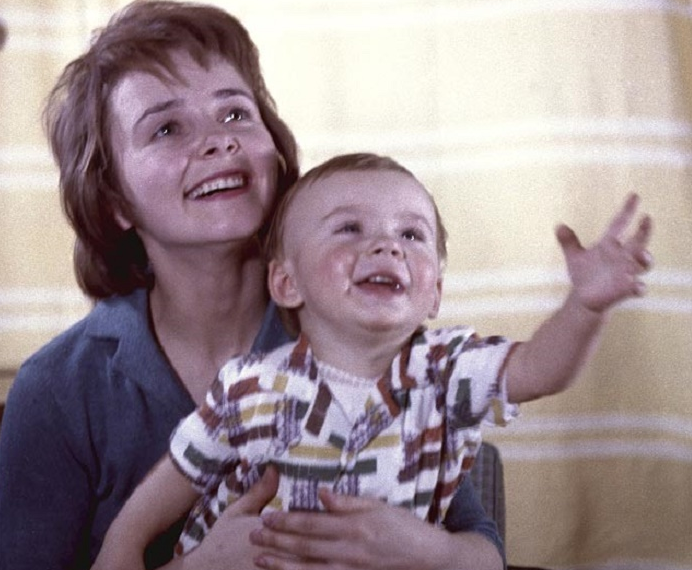 Людмила Крылова с сыном Антоном
